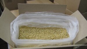 pine nuts packing1